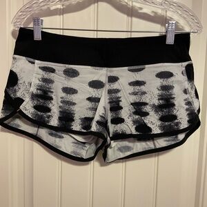 Lululemon Speed Short Size 6